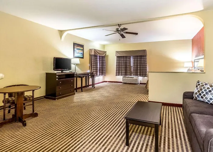 Quality Suites North Houston - Spring