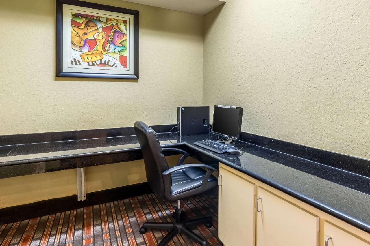 Quality North Houston - Spring Hotel